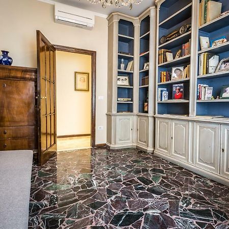 Ferrhouse Charm In Florence Two Lifts Exterior foto